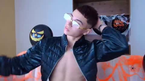 Matheo Montclair online show from 10-24-25, 09:11