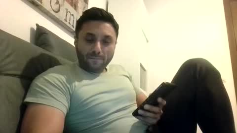 Snapshot of matheoplayboy chatting on 10-19-25, 06:52 PlayBoy online show from 10-19-25, 06:52