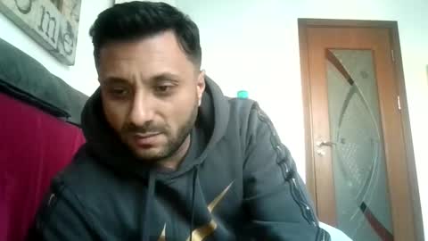 Snapshot of matheoplayboy chatting on 11-02-25, 01:13 PlayBoy online show from 11-02-25, 01:13