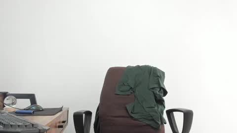 Matheus     online show from 01-11-25, 07:27