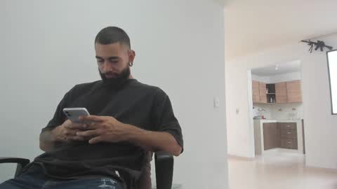 Matheus     online show from 03-07-25, 04:44