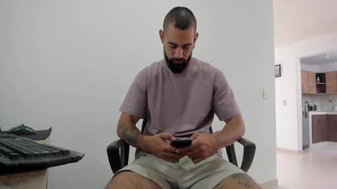 Matheus     online show from 09-26-25, 04:11