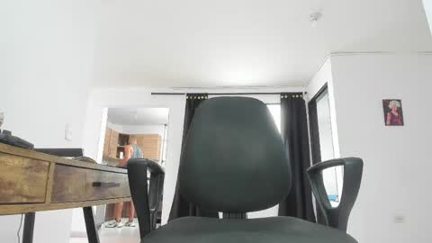 Snapshot of matheusbeard2 chatting on 05-30-26, 01:19 Matheus online show from 05-30-26, 01:19