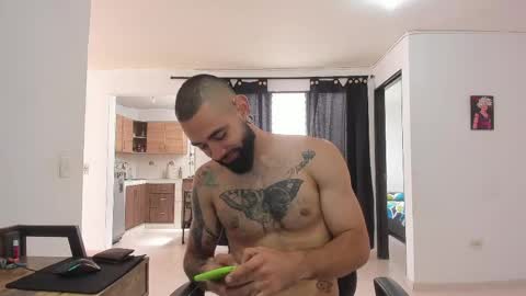 Snapshot of matheusbeard2 chatting on 06-09-26, 05:46 Matheus online show from 06-09-26, 05:46