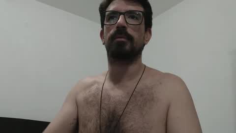 Matheus Mogi online show from 11-17-25, 05:08