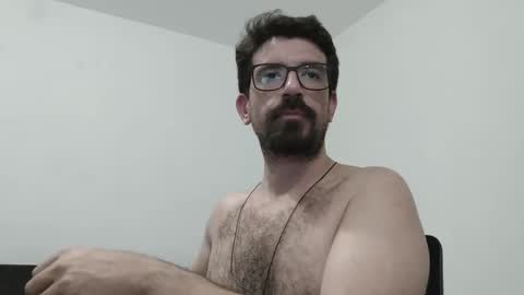 Matheus Mogi online show from 11-18-25, 05:12