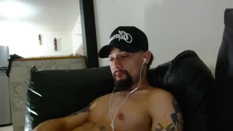 STRURIBE ON INSTAGRAM online show from 01-26-25, 10:13