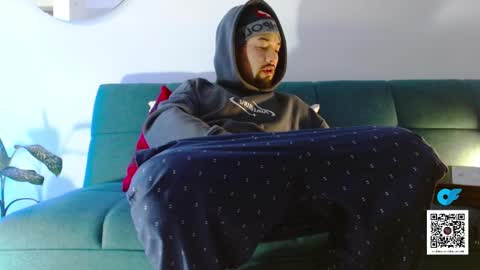 Snapshot of mathew444 chatting on 11-17-25, 06:30 STRURIBE ON INSTAGRAM online show from 11-17-25, 06:30