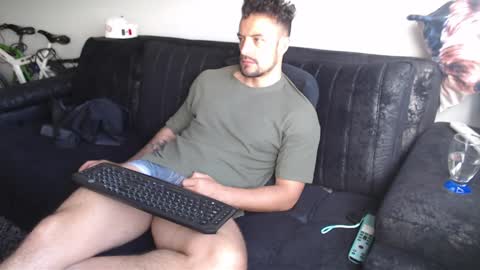 Snapshot of mathew_tatu chatting on 01-10-25, 02:45 ..................................................................................................onlyfans i am mathew online show from 01-10-25, 02:45