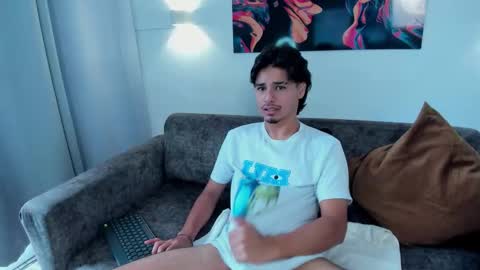 Mathew online show from 10-18-25, 02:18