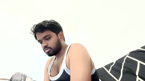 Snapshot of mathewanu chatting on 10-26-25, 02:23 mathewanu online show from 10-26-25, 02:23