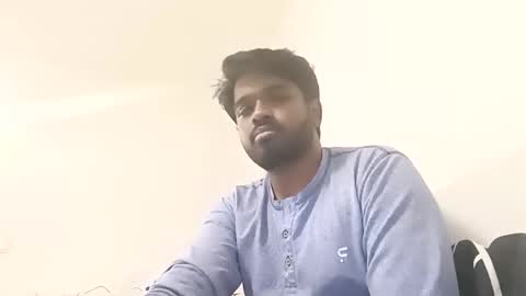 Snapshot of mathewanu chatting on 11-19-25, 10:10 mathewanu online show from 11-19-25, 10:10