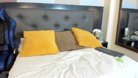 mathewboy2 online show from 04-01-26, 11:33