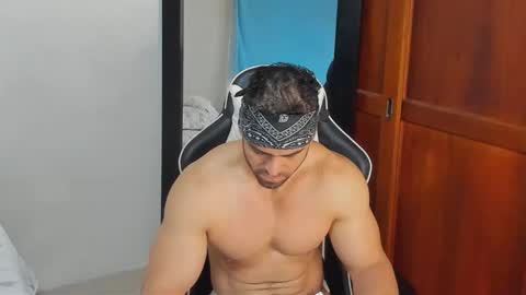 mathews_smith online show from 12-15-25, 11:25