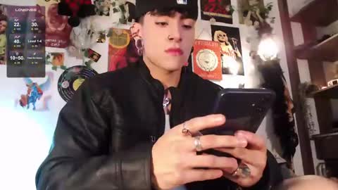 Snapshot of mathewth chatting on 01-12-25, 02:14 Mathew online show from 01-12-25, 02:14