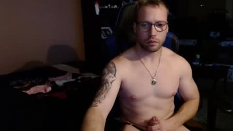 Snapshot of mathieu6606 chatting on 12-25-24, 08:51 Math online show from 12-25-24, 08:51