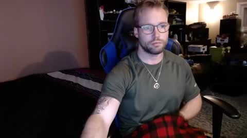 Snapshot of mathieu6606 chatting on 01-02-25, 03:15 Math online show from 01-02-25, 03:15