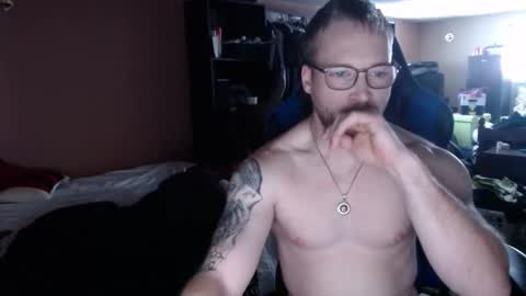 Snapshot of mathieu6606 chatting on 01-06-25, 05:49 Math online show from 01-06-25, 05:49