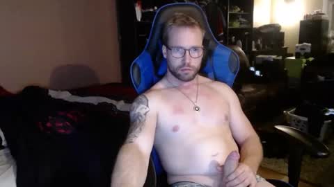 Snapshot of mathieu6606 chatting on 01-08-25, 08:38 Math online show from 01-08-25, 08:38