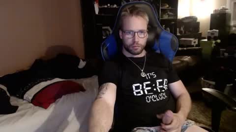 Snapshot of mathieu6606 chatting on 01-09-25, 10:52 Math online show from 01-09-25, 10:52