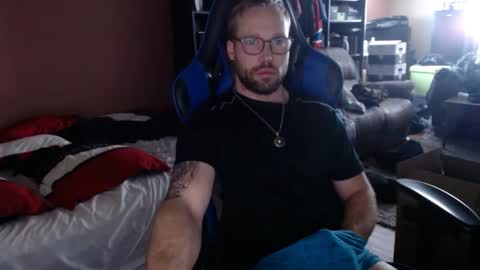 Snapshot of mathieu6606 chatting on 01-15-25, 04:54 Math online show from 01-15-25, 04:54