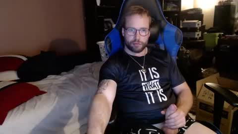 Snapshot of mathieu6606 chatting on 01-17-25, 09:49 Math online show from 01-17-25, 09:49