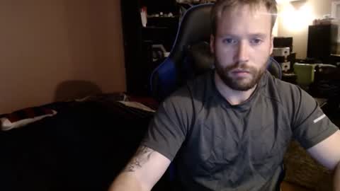 Snapshot of mathieu6606 chatting on 01-20-25, 04:21 Math online show from 01-20-25, 04:21