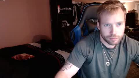 Snapshot of mathieu6606 chatting on 01-25-25, 06:55 Math online show from 01-25-25, 06:55