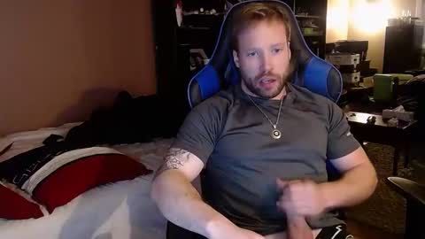 Snapshot of mathieu6606 chatting on 02-18-25, 11:44 Math online show from 02-18-25, 11:44