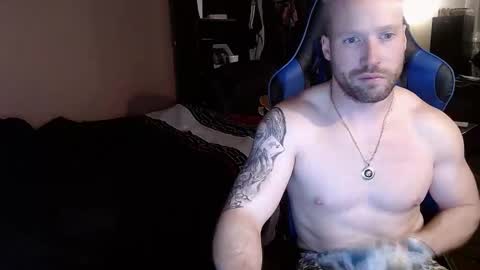 Snapshot of mathieu6606 chatting on 03-12-25, 07:02 Math online show from 03-12-25, 07:02