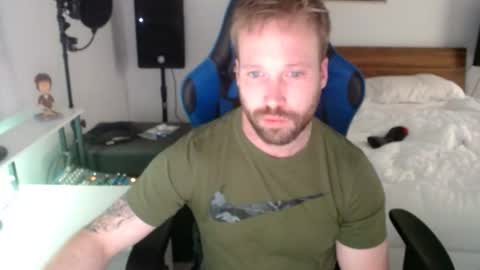 Snapshot of mathieu6606 chatting on 01-11-26, 07:57 Math online show from 01-11-26, 07:57