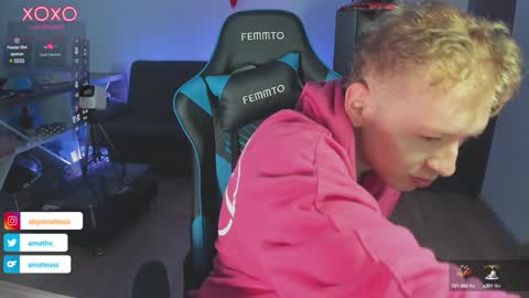 Alejandro Alex online show from 12-27-24, 09:54