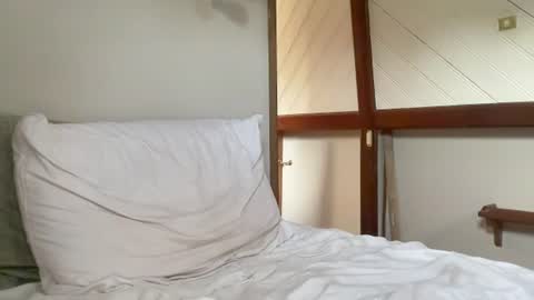 mati_m8 online show from 07-28-26, 06:20