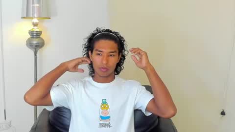 Snapshot of matias__blake chatting on 06-29-26, 01:55 Matias Blake online show from 06-29-26, 01:55