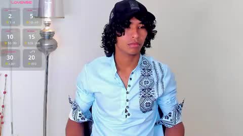 Snapshot of matias__blake chatting on 07-12-26, 02:19 Matias Blake online show from 07-12-26, 02:19