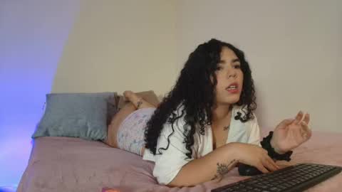 Matilda online show from 10-11-25, 03:39