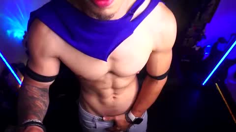 Snapshot of matiusdf chatting on 10-26-25, 02:17 matius online show from 10-26-25, 02:17