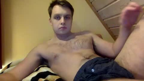 Snapshot of matko1492 chatting on 01-06-25, 05:06 matko1492 online show from 01-06-25, 05:06