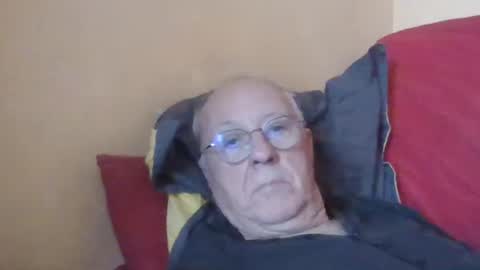 Snapshot of matricule4246 chatting on 11-22-25, 09:52 joyaam79 online show from 11-22-25, 09:52