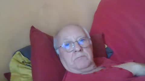 Snapshot of matricule4246 chatting on 12-22-25, 12:13 joyaam79 online show from 12-22-25, 12:13