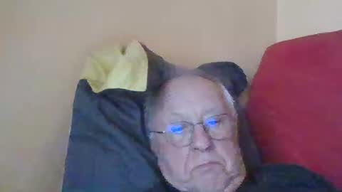 Snapshot of matricule4246 chatting on 01-10-26, 12:51 joyaam79 online show from 01-10-26, 12:51