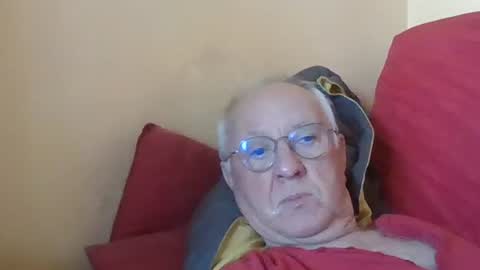 Snapshot of matricule4246 chatting on 03-25-26, 08:53 joyaam79 online show from 03-25-26, 08:53