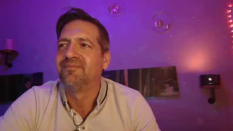 Snapshot of matrike1 chatting on 12-21-24, 11:02 matrike1 online show from 12-21-24, 11:02