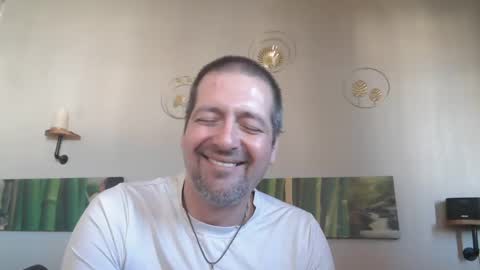 Snapshot of matrike1 chatting on 03-02-25, 02:32 matrike1 online show from 03-02-25, 02:32