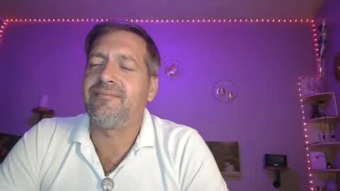 Snapshot of matrike1 chatting on 10-10-25, 05:34 matrike1 online show from 10-10-25, 05:34