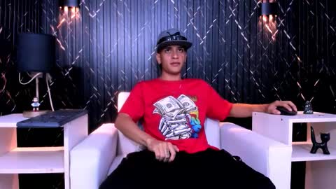 Matt Ruso online show from 10-28-25, 03:32