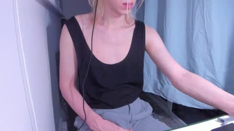 Matt online show from 02-25-25, 12:25