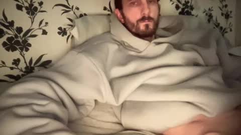 Snapshot of mattcarta chatting on 01-12-25, 10:01 mattcarta online show from 01-12-25, 10:01