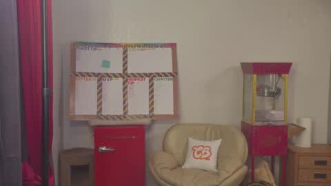 Snapshot of mattcashxxx chatting on 02-15-26, 02:08 Matt Cash online show from 02-15-26, 02:08