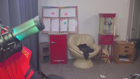 Snapshot of mattcashxxx chatting on 03-05-26, 02:07 Matt Cash online show from 03-05-26, 02:07